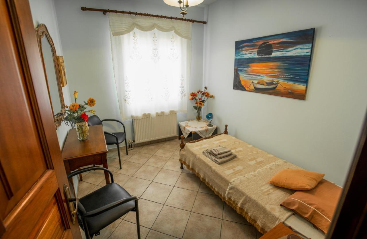 Emily, Soothing Experience, Perfect Getaway